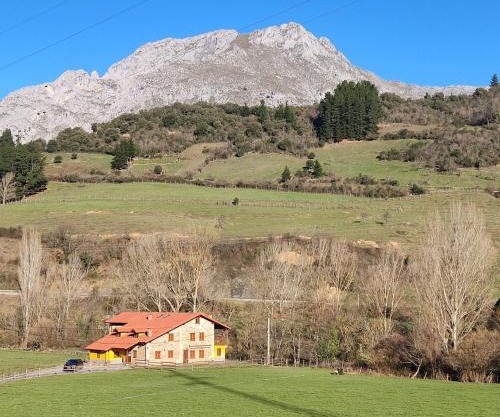 Casa Santa Leocadia