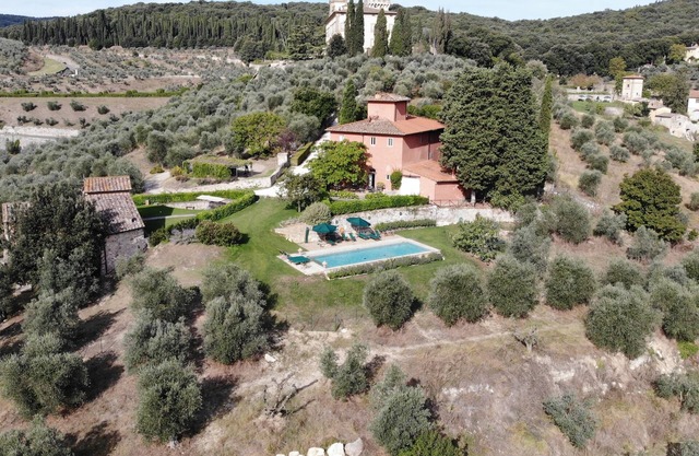 Casa Villa Rentals by Torre a Cona