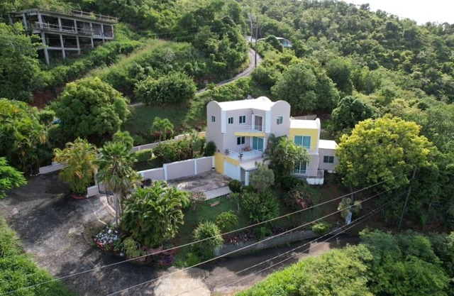 CasaAlta: Private Sanctuary