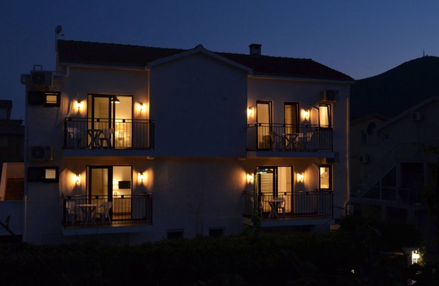 Casablanca Apartments