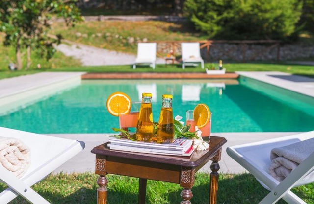 Casale del Castagneto 8, Emma Villas