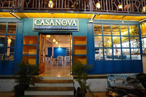 Casanova by the Sea - Just a walk away to Canacona Beach