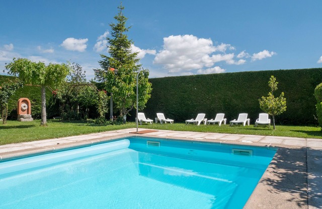 Casas Rurales Florentino for 8 people