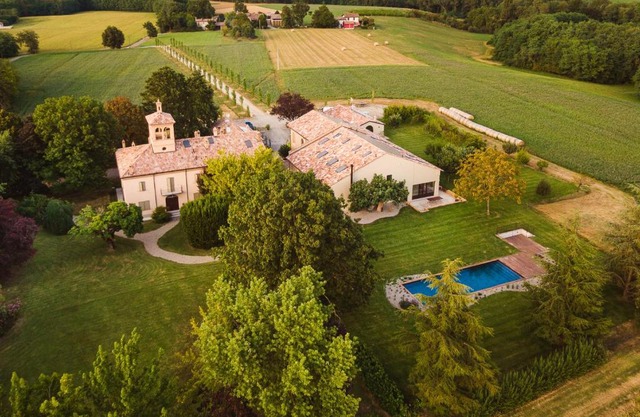 Case Zucchi Bioagriturismo