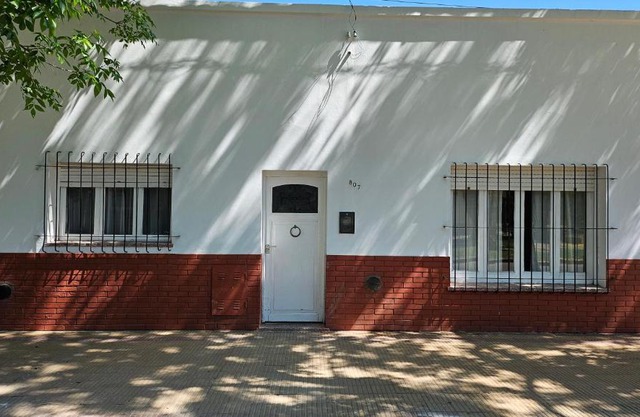 Casita Avellaneda 807
