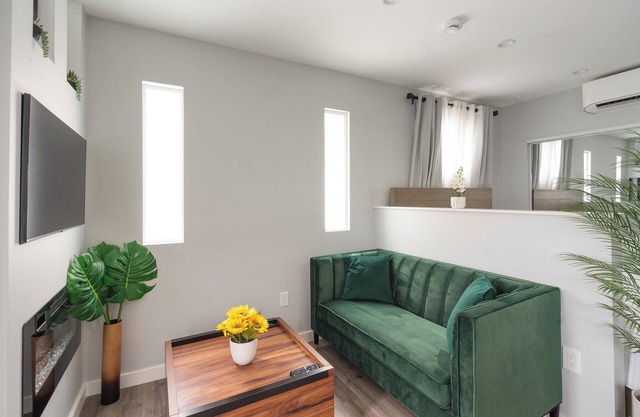 Casita CW LAX Studio:Your Gateway to LA Adventures
