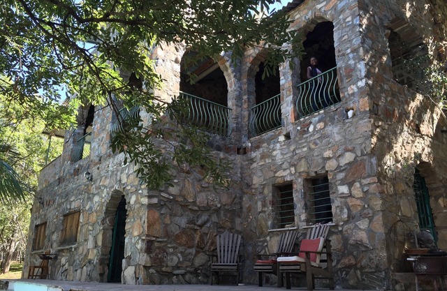 Castle siavonga and Cottage siavonga are private houses in a gated acreage.