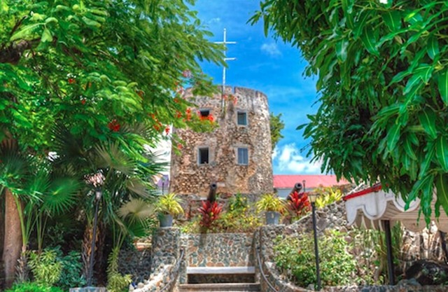 Castle Villas at Bluebeard's