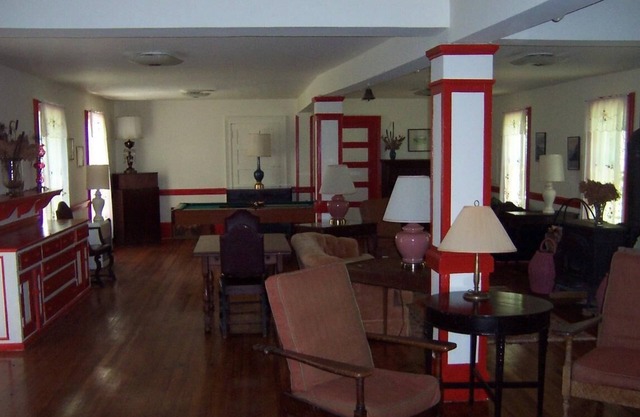 Catskill Mountains Retreat - 16 Bedrooms