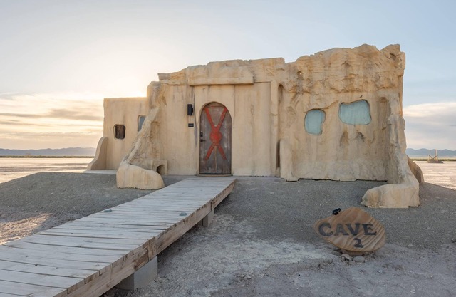 Cave Lux 2