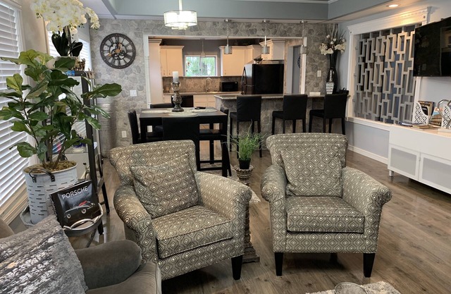 Cedar Mill Getaway