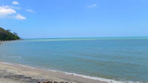 cemetery view homestay