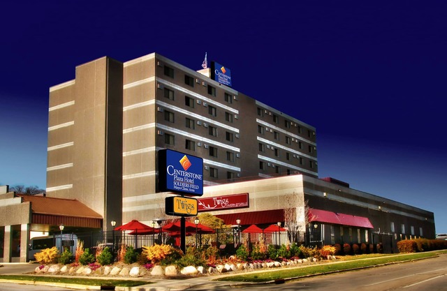 Centerstone Plaza Hotel Soldiers Field - Mayo Clinic Area