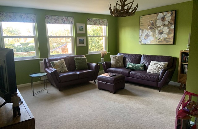 Central Beverley 4-Bedroom Townhouse