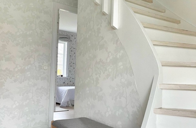 Central Holiday Home with Guest House in Torekov