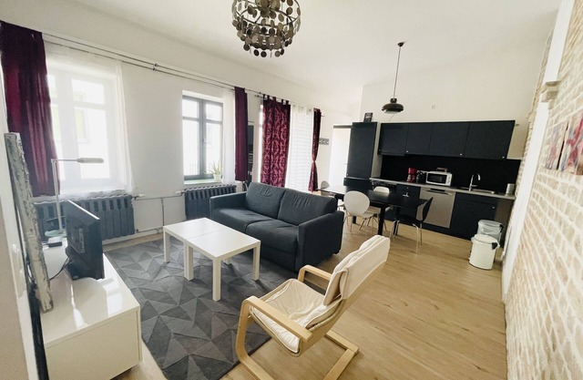 Central, quiet apartment on the top floor in Berlin