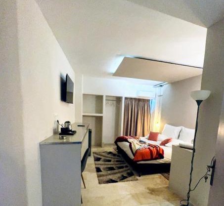 CENTRAL VIEW ΜΙΔΕΙΑ