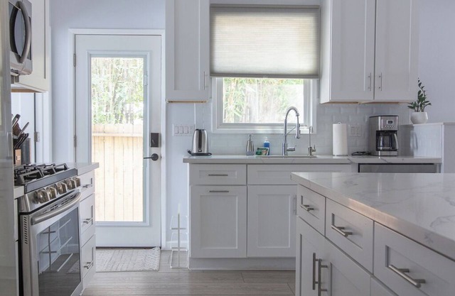 Centrally Located, Clean and Modern Home in South Pasadena
