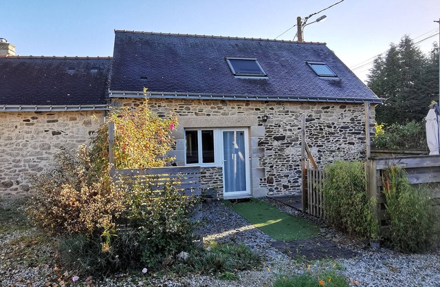 Centre-bretagne : Gîte Rosalie Classe 4 Etoiles, Charmant Cottage