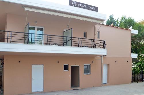 Centroom Suites