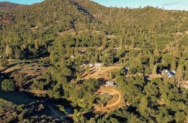 CG14 Sml Campsite/Shower Kings Canyon/Sequoia NP