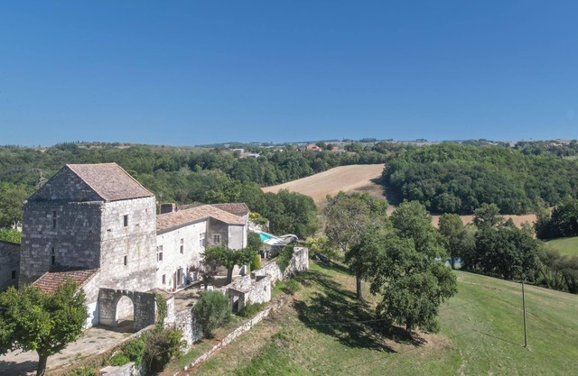 Château de Galaup - Five Bedroom Villa, Sleeps 10