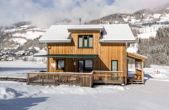 Chalet with Finnish Sauna