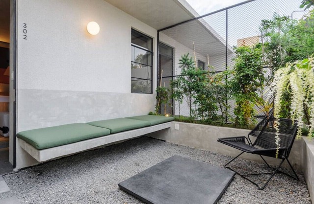 CH302 · Bright studio with Terrace @Parque Mexico | ChiCo