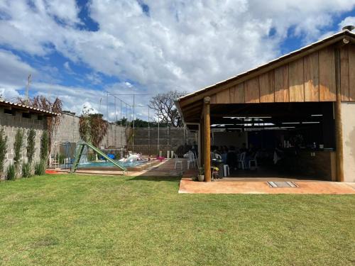 Chacara a Grande Familia, Bairro Andorinhas Otima Nova