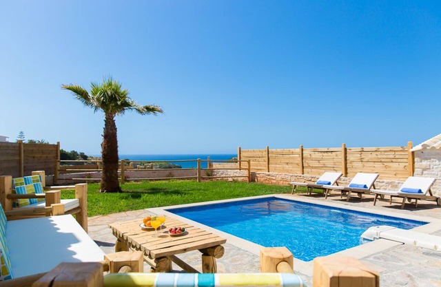 Chainteris Villa II, with 20m² Pool & Vast Views