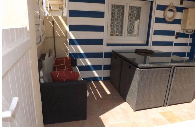 Chalet à la Mer, Gruissan Plage, à 150 m de la Plage, Wifi