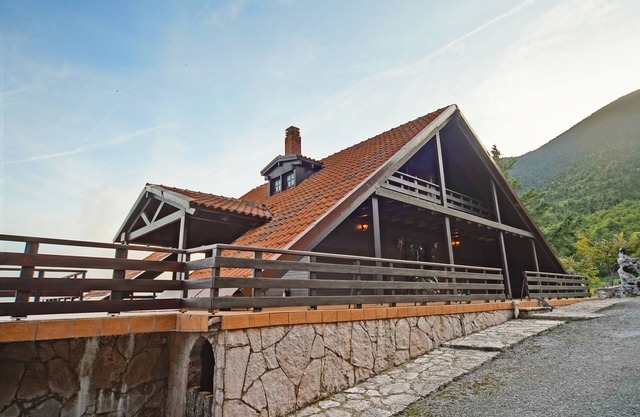 Chalet Aselinos