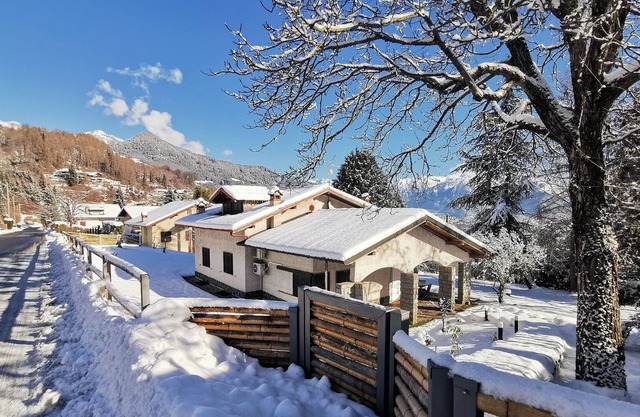 Chalet Bornhome (CIR-017022-CIM-00005)