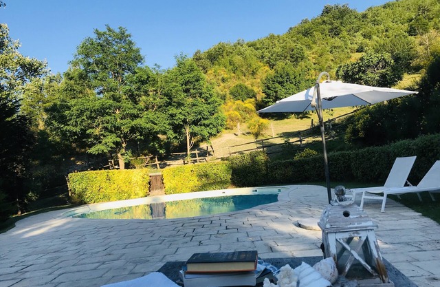 Chalet Ca 'Panicale, swimming pool, spa, gym, tree house, privacy, relaxation.