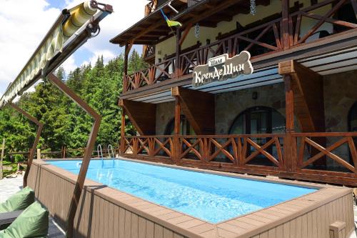Chalet CrepDeChine Hotel