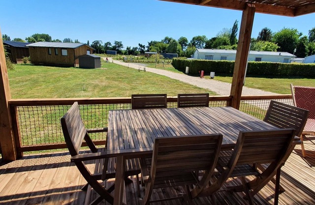 Chalet domaine Normandie, heated swimming pool.