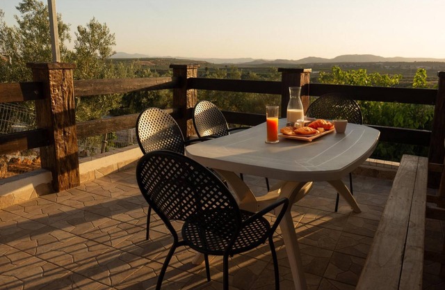 Chalet 'Hermosa Vista' with Mountain View, Private Pool and Wi-Fi