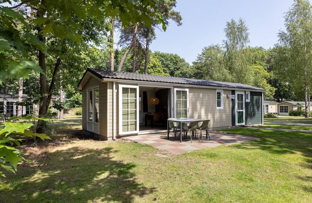 Chalet in De Peel near Forest