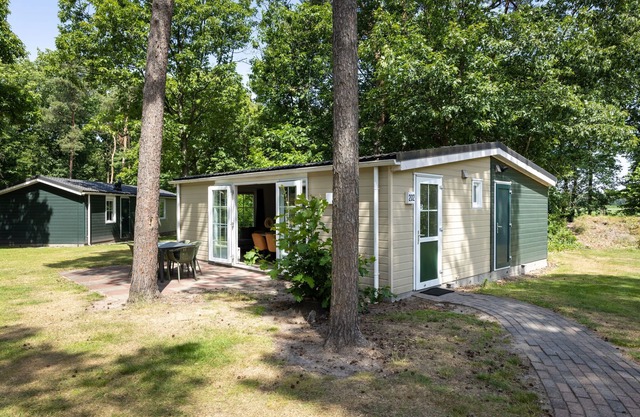 Chalet in De Peel near Forest