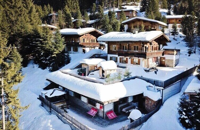 Chalet in Hochfügen near Ski Slopes