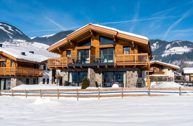Chalet in Niedernsill near Ski Slopes