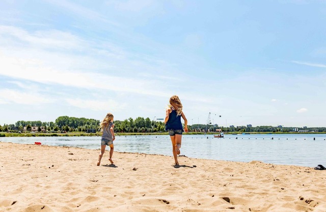 Chalet in a holiday park, 18 km. from Rotterdam