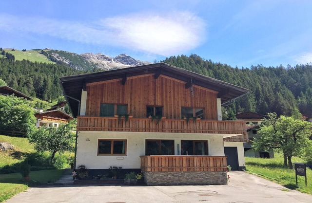 Chalet in Steeg near Ski Slopes
