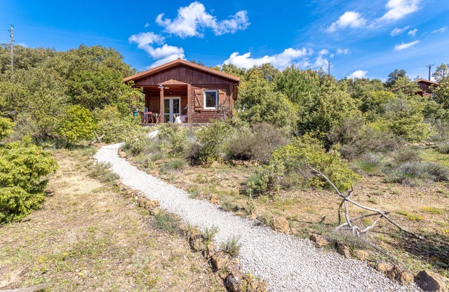 Chalet 'Japon' with Mountain View, Shared Pool and Private Terrace