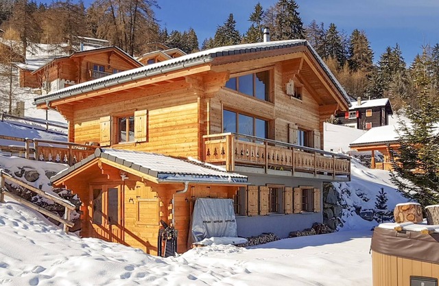 Chalet Mon Ours - Jacuzzi - Sauna - Views - La Tzoumaz, 4 Vallees
