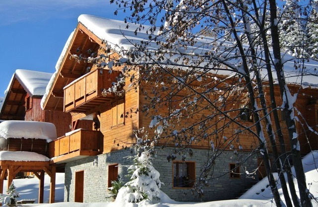 Chalet Robin (sleeps 6) at Grand Domaine Valmorel-St François Longchamp