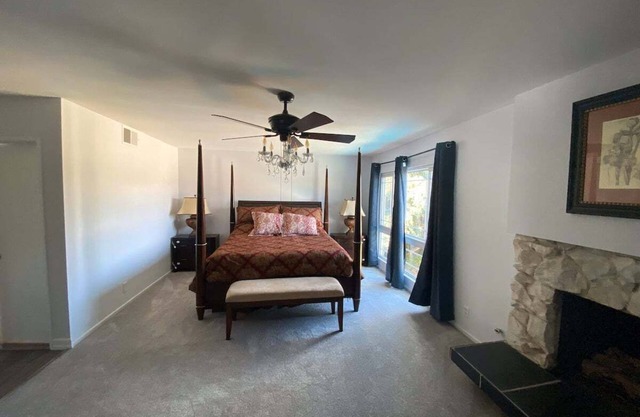 Chalet-style Home Perfect for Family - Heated Pool