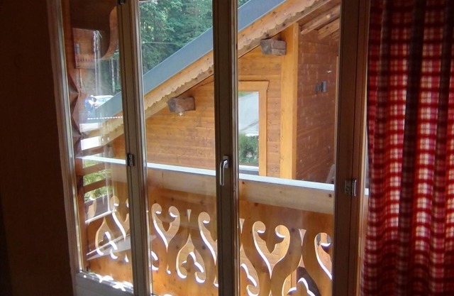 Chalet Suisse