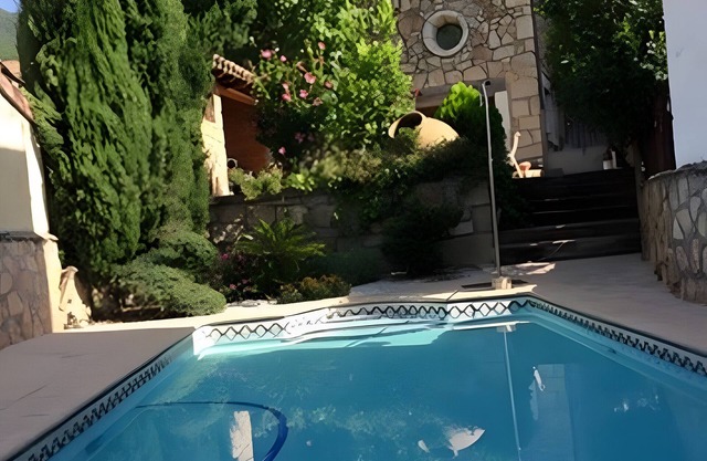 Chalet 'Tu Capricho' with Mountain View, Wi-Fi and Air Conditioning