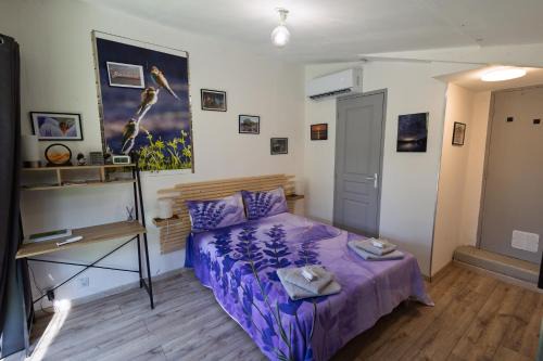 Chambre aménagée dans le Luberon